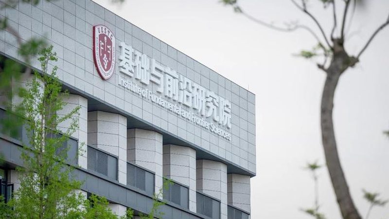 小批量PCBA贴片DIP定制：揭秘其关键技术与优势